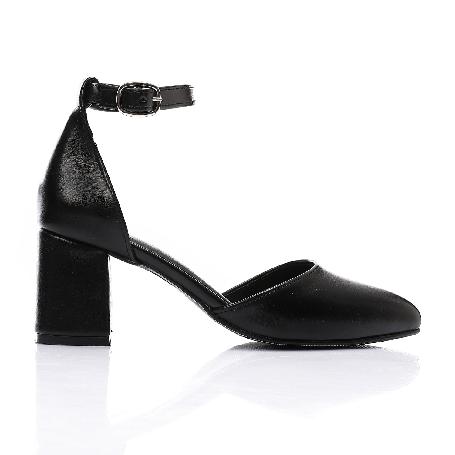 Modern Ease Pumps ƒ?? Black