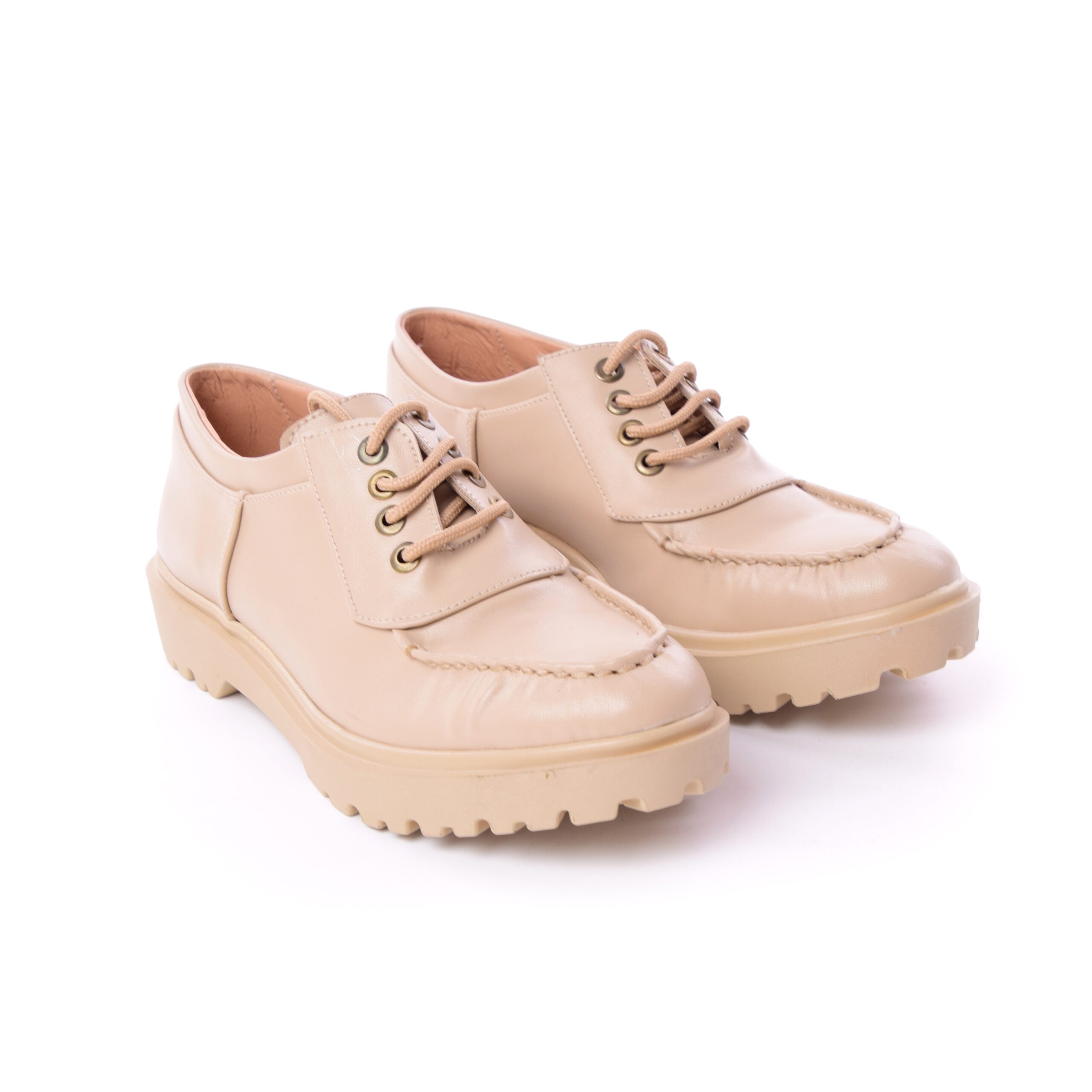 Chunky Leather Lace-Up Shoes ƒ?? Beige
