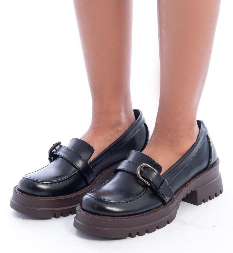 Chunky Faux Leather Loafers with Brown Sole ƒ?? Black