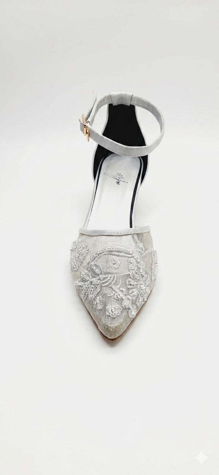 Elegant White Lace Kitten Heels with Floral Pearl Embroidery