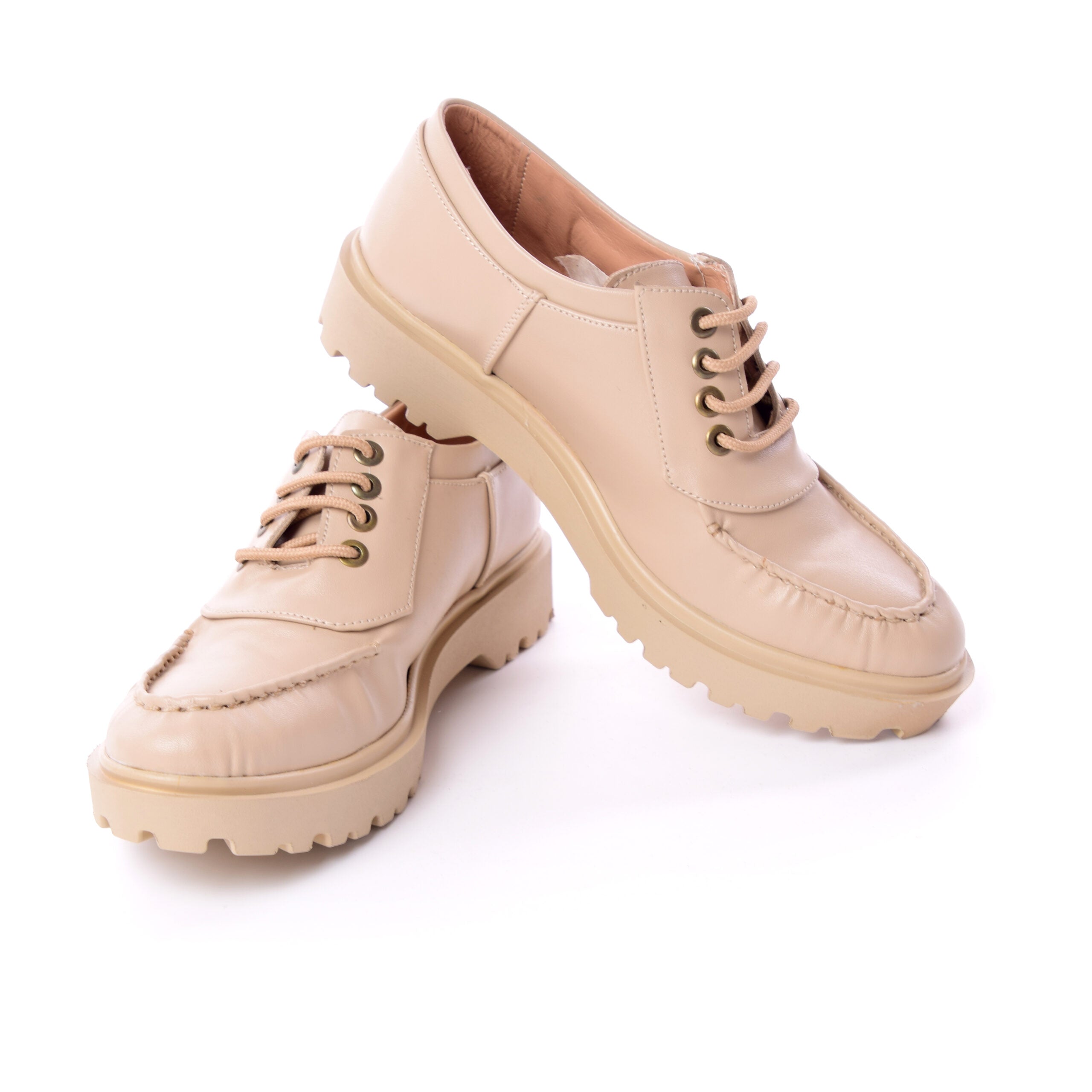 Chunky Leather Lace-Up Shoes ƒ?? Beige