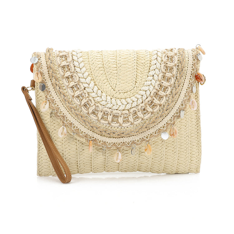 Boho Seashell Straw Clutch – Beachside Charm